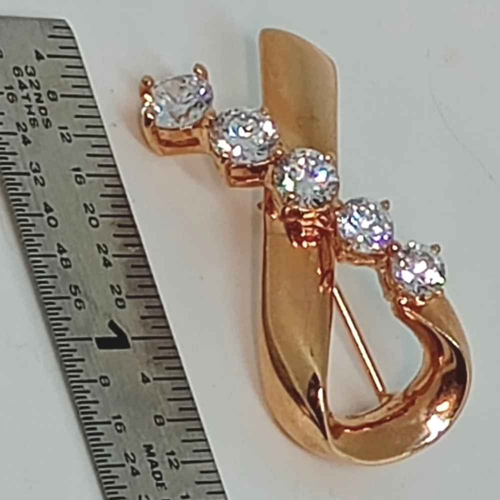 * Kenneth Jay Lane Rose Gold Tone Breast Cancer Ribbon Pin Brooch